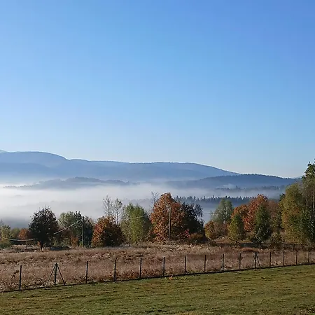Z Widokiem Na Gory Targoszow
