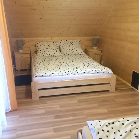 Z Widokiem Na Gory Targoszow
