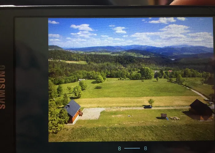 Z Widokiem Na Gory Targoszow